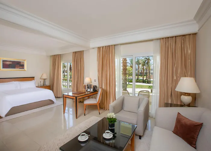 Swissotel Sheikh Collection