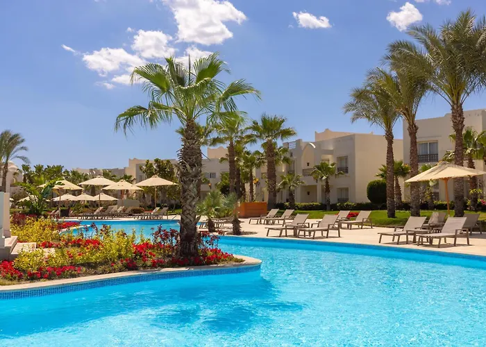Swissotel Sheikh Collection Resort 5*