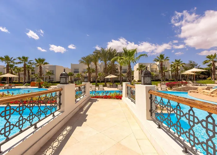 Swissotel Sheikh Collection منتجع شرم الشيخ