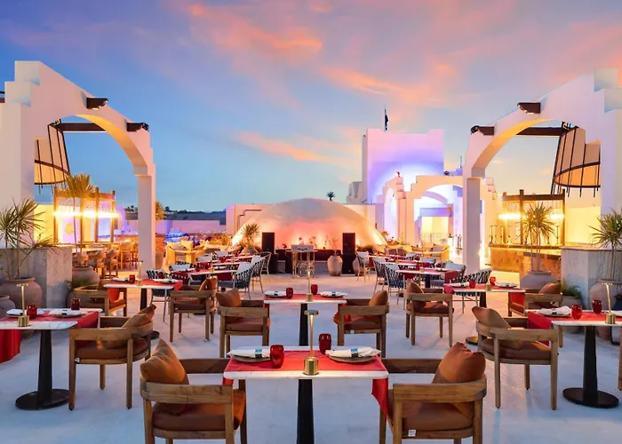 Swissotel Sheikh Collection