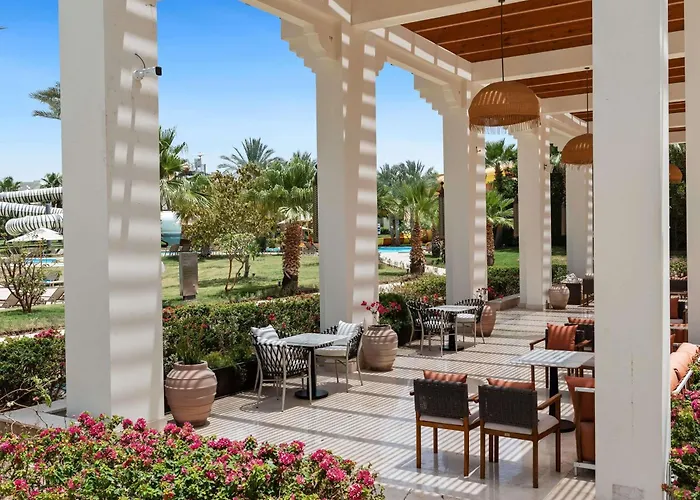Swissotel Sheikh Collection Resort 5*