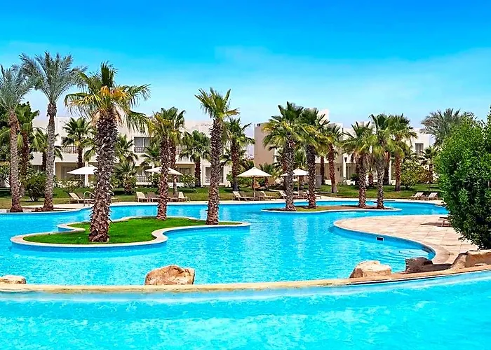 Resort Swissotel Sheikh Collection 5*